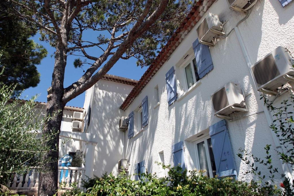 Le Sarac Hotel Clermont-lʼHérault Exterior foto
